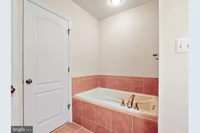 304 Orchard Ridge Drive, Gaithersburg, MD 20878 - Photo 27