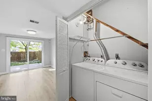 7 Lazy Hollow Way, Gaithersburg, MD 20878 - Photo 29