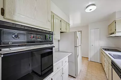 8 Kerwood Court, Silver Spring, MD 20904 - Photo 9