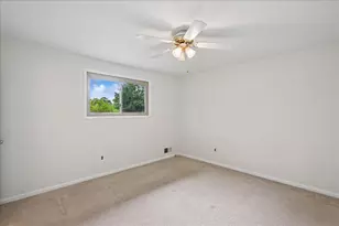 8 Kerwood Ct, Silver Spring, MD 20904 - Photo 11