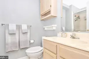 13105 Briarcliff Terrace, Germantown, MD 20874 - Photo 9