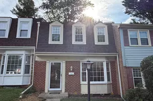 4 Prairie Rose Ln, Gaithersburg, MD 20878 - Photo 1