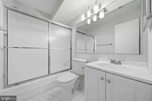 9843 Dockside Terrace, Gaithersburg, MD 20886 - Photo 37