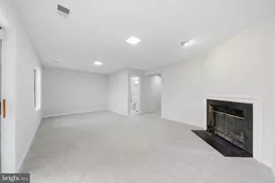 9843 Dockside Terrace, Gaithersburg, MD 20886 - Photo 35