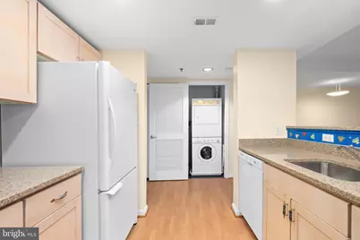 7981 Eastern Avenue #219, Silver Spring, MD 20910 - Photo 7