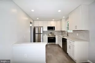 11404 Soward Dr, Kensington, MD 20895 - Photo 11