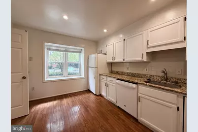 10240 Arizona Circle #33, Bethesda, MD 20817 - Photo 5