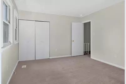 8418 Towne Crest Court, Gaithersburg, MD 20877 - Photo 13
