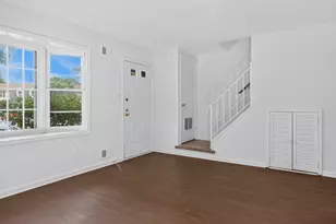 8418 Towne Crest Ct, Gaithersburg, MD 20877 - Photo 5