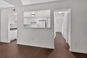 8418 Towne Crest Ct, Gaithersburg, MD 20877 - Photo 11