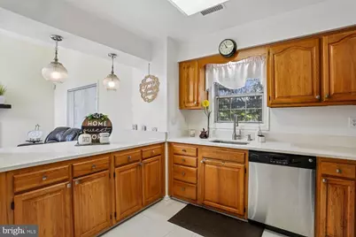 19906 Ivoryton Place, Montgomery Village, MD 20886 - Photo 13
