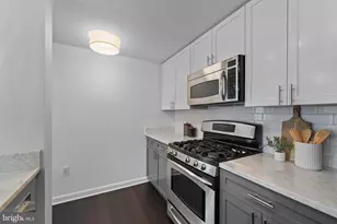 930 Wayne Ave, Silver Spring, MD 20910 - Photo 13