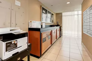10201 Grosvenor Pl, Rockville, MD 20852 - Photo 15