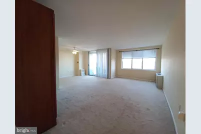 10201 Grosvenor Place #814, Rockville, MD 20852 - Photo 9