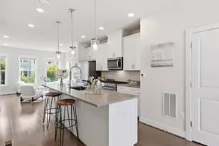117 Stowe Dr, Gaithersburg, MD 20878 - Photo 13