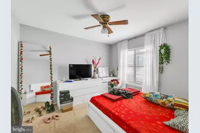 126 Monroe Street #126-12, Rockville, MD 20850 - Photo 37