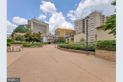 126 Monroe Street #126-12, Rockville, MD 20850 - Photo 11