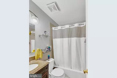 126 Monroe Street #126-12, Rockville, MD 20850 - Photo 35