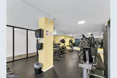 126 Monroe Street #126-12, Rockville, MD 20850 - Photo 17