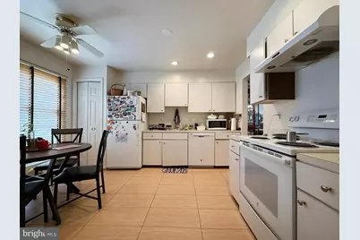 7136 Swansong Way, Bethesda, MD 20817 - Photo 3