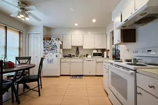 7136 Swansong Wy, Bethesda, MD 20817 - Photo 3