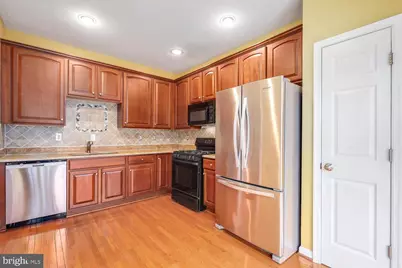 19421 Rayfield Dr, Germantown, MD 20874 - Photo 11