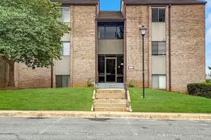 18901 Smoothstone Way, Montgomery Village, MD 20886 - Photo 1