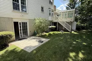 2206 Touchstone Ct, Silver Spring, MD 20904 - Photo 5