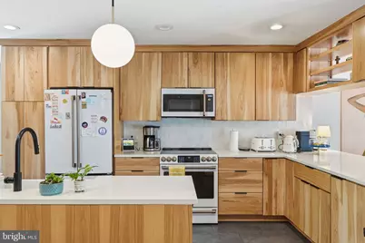 5902 Wilson Lane, Bethesda, MD 20817 - Photo 9