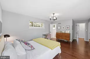 5902 Wilson Ln, Bethesda, MD 20817 - Photo 17