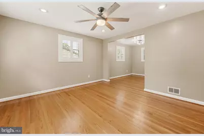 11809 Timber Lane, Rockville, MD 20852 - Photo 5