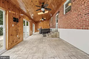 11809 Timber Ln, Rockville, MD 20852 - Photo 25