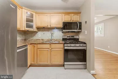 11809 Timber Lane, Rockville, MD 20852 - Photo 3