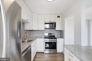 8315 N Brook Ln, Bethesda, MD 20814 - Photo 5