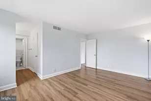 8315 N Brook Ln, Bethesda, MD 20814 - Photo 9