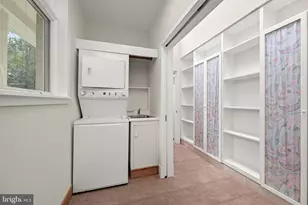 9744 The Corral Dr, Potomac, MD 20854 - Photo 45