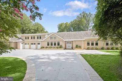 9744 The Corral Drive, Potomac, MD 20854 - Photo 5