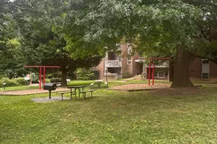 2307 Greenery Ln, Silver Spring, MD 20906 - Photo 3