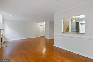 13037 Bridger Dr, Germantown, MD 20874 - Photo 9