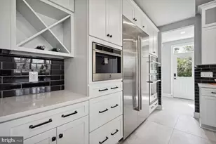 8616 Jones Mill Rd, Chevy Chase, MD 20815 - Photo 21