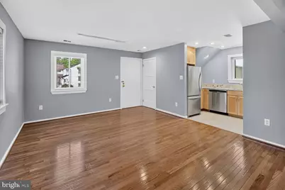 8923 Battery Place #24, Bethesda, MD 20814 - Photo 7