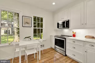 3559 Hamlet Pl, Chevy Chase, MD 20815 - Photo 19