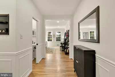 3559 Hamlet Place, Chevy Chase, MD 20815 - Photo 5