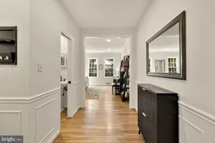 3559 Hamlet Pl, Chevy Chase, MD 20815 - Photo 5