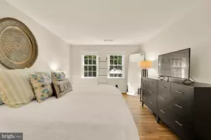 3559 Hamlet Pl, Chevy Chase, MD 20815 - Photo 23
