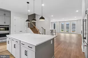 6326 Cetus Ln, North Bethesda, MD 20852 - Photo 7