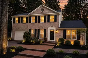 10629 Seneca Ridge Dr, Gaithersburg, MD 20886 - Photo 1