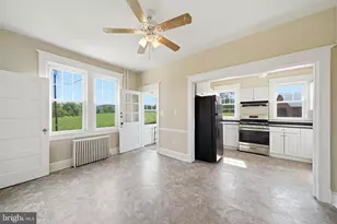 22422 Whites Ferry Rd, Dickerson, MD 20842 - Photo 35
