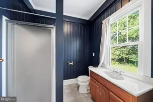 22422 Whites Ferry Rd, Dickerson, MD 20842 - Photo 37