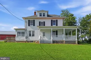 22422 Whites Ferry Rd, Dickerson, MD 20842 - Photo 17